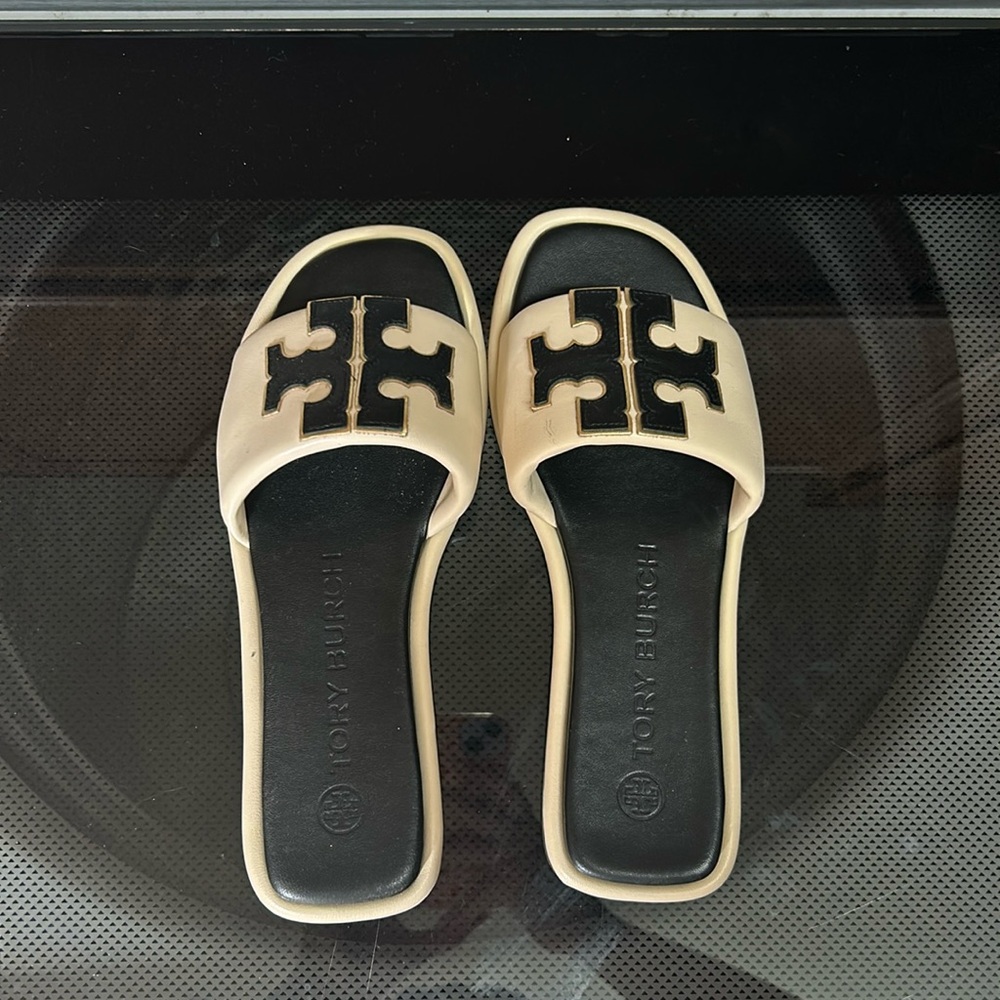 Tory Burch Slides !!! barely worn